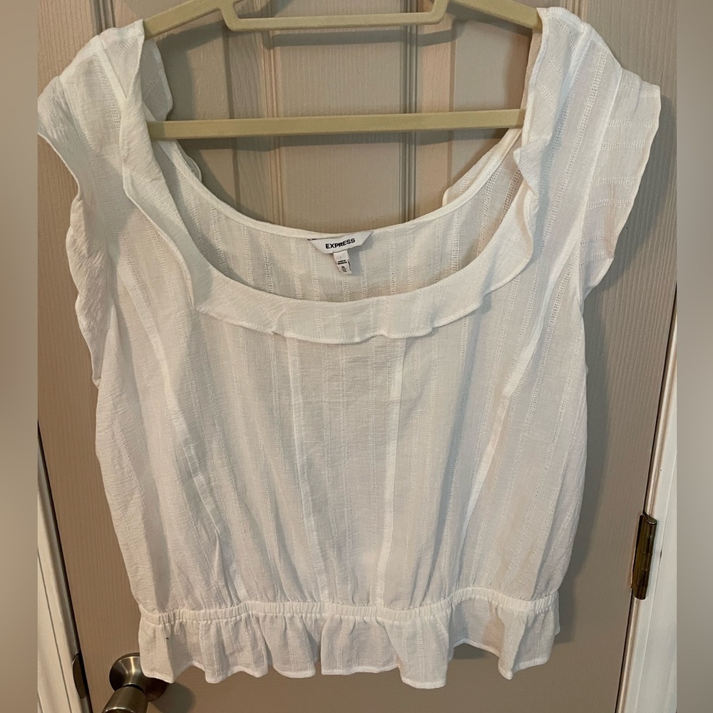 Express ruffle, cotton tank